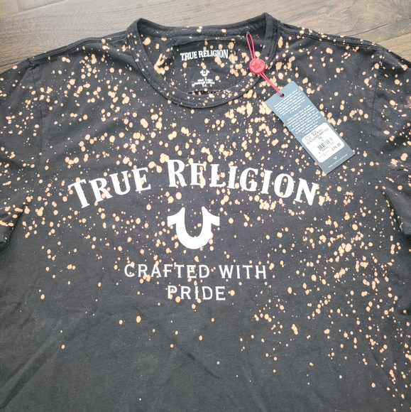 True Religion NWT t-shirt. Size Large - Picture 7 of 7